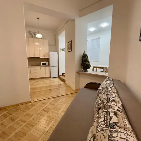 Avangard Kryva Lypa 3