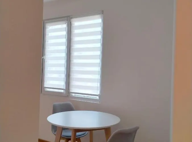 Avangard Kryva Lypa 3 * Leópolis