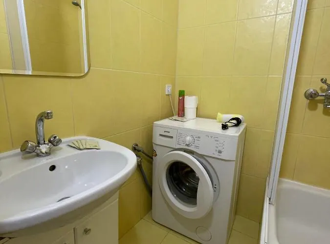 Avangard Kryva Lypa 3 Apartmán