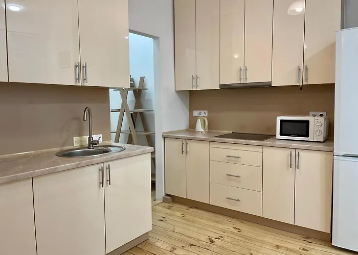 Avangard Kryva Lypa 3 Apartamento Leópolis