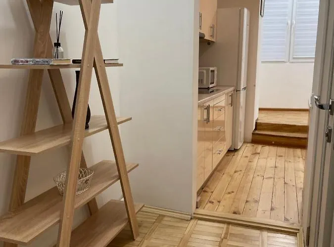 Avangard Kryva Lypa 3 إلفيف