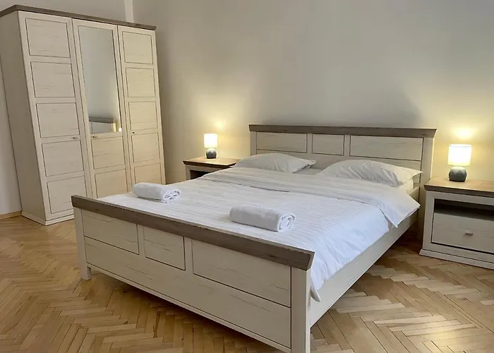 Avangard Kryva Lypa 3 Apartmán Lvov