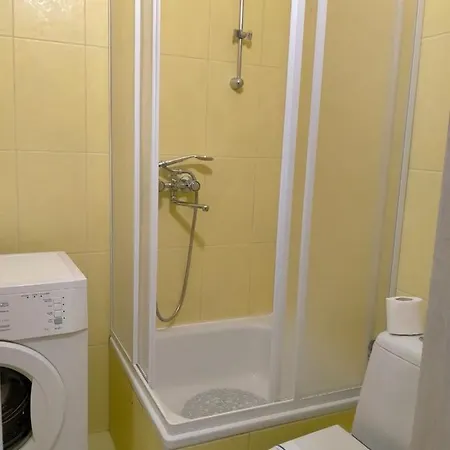 Avangard Kryva Lypa 3 Apartmán *